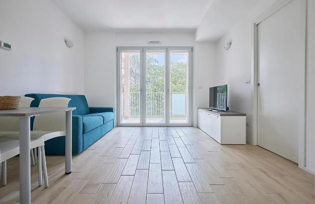 Postumia Joy - Sansiro Stadium - San Carlo Hospital Milan Apartment